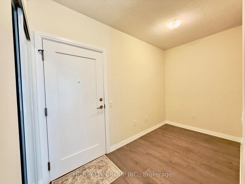 616 - 35 Watergarden Drive