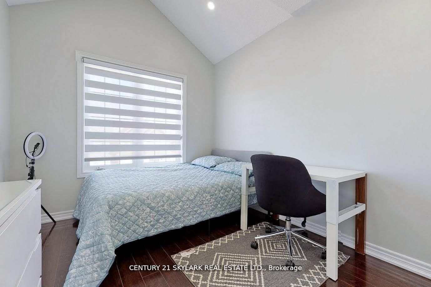 14 Mission Ridge Trail • Brampton, ON photo 16