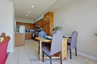 14 Mission Ridge Trail • Brampton, ON photo 8