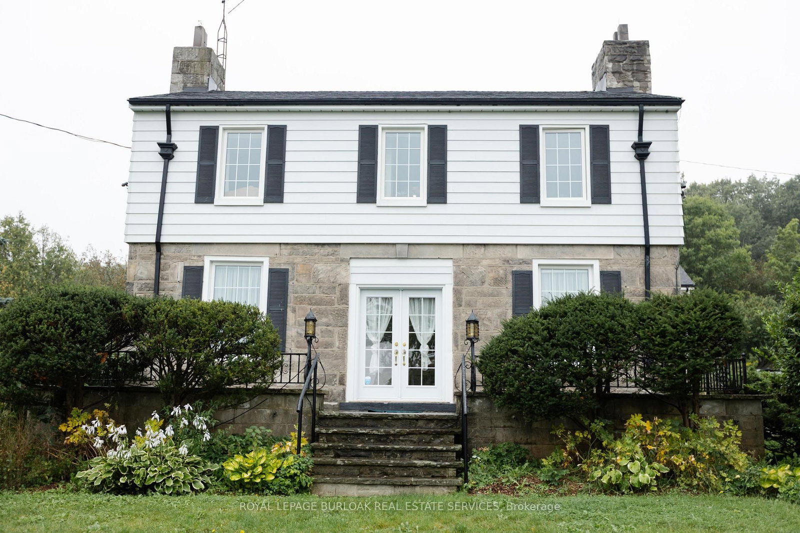 7682 Old Tremaine Road, Milton