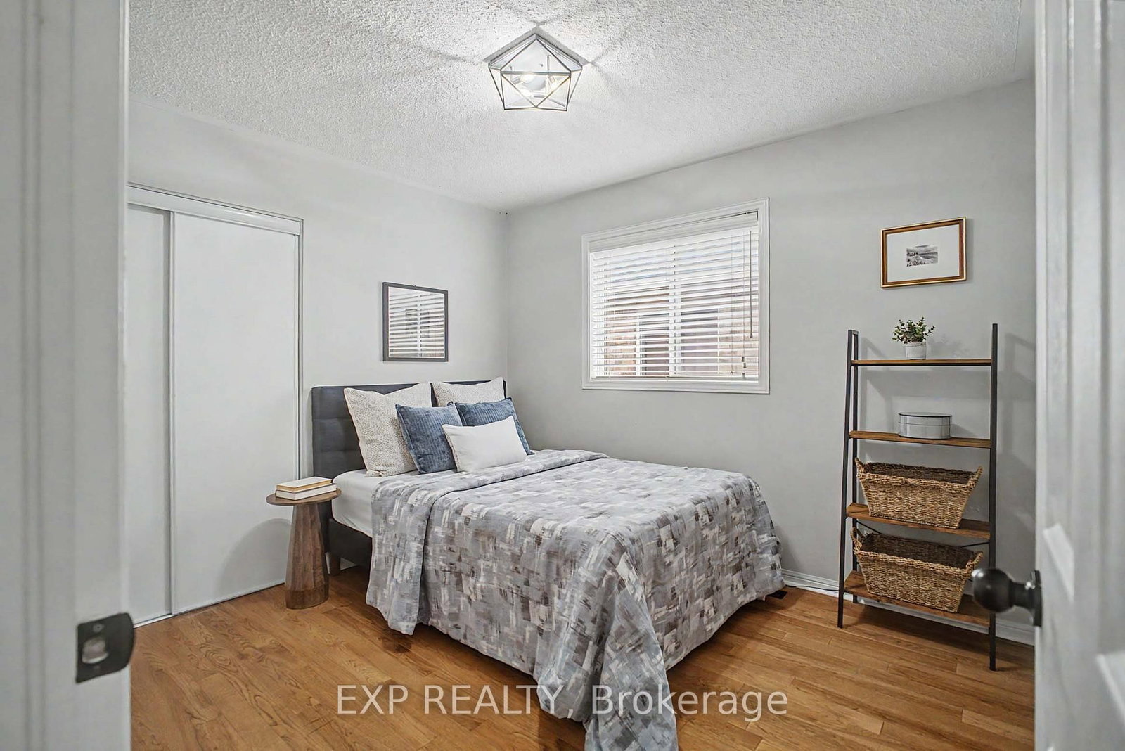 5421 Rochelle Way • Mississauga, ON photo 27