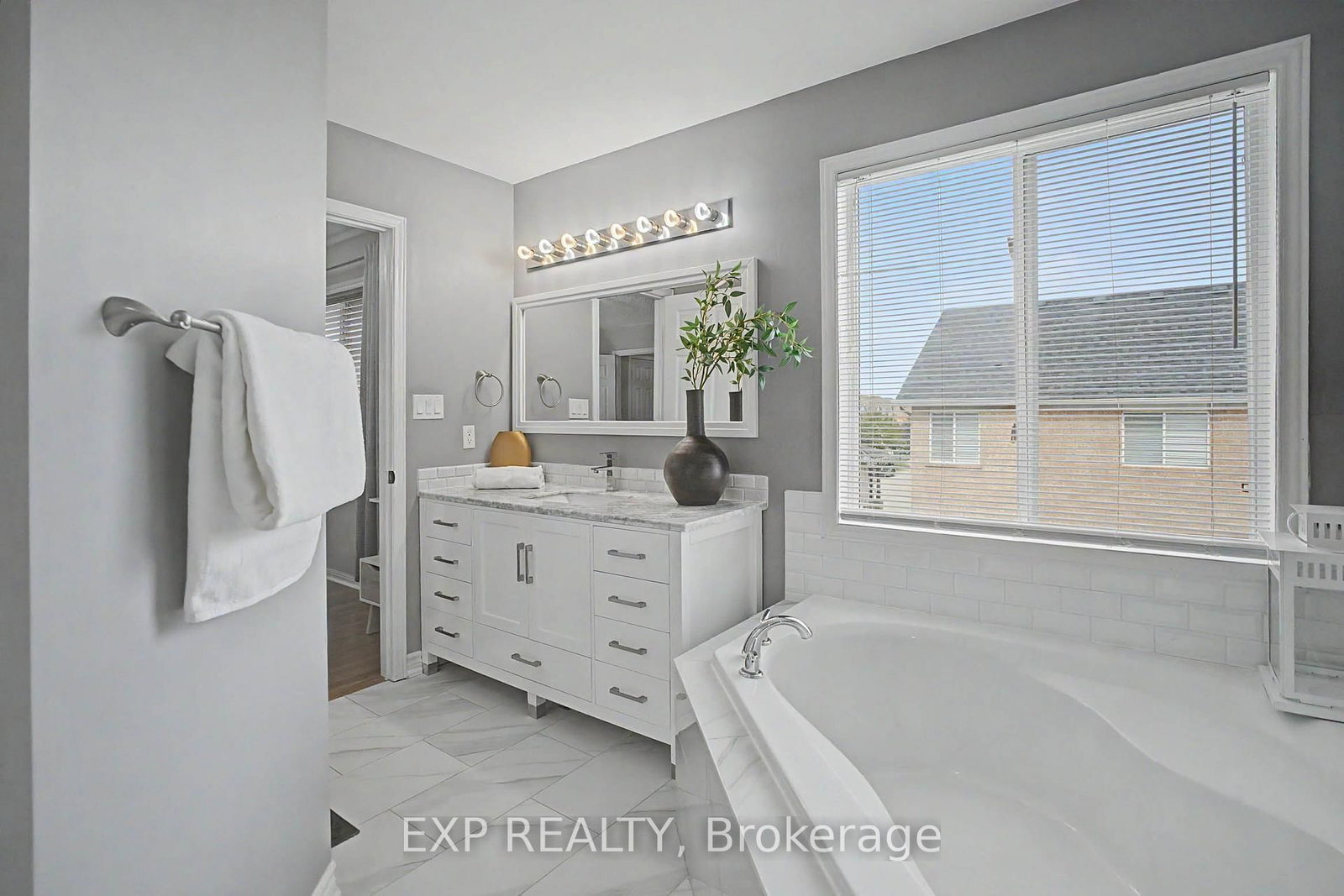 5421 Rochelle Way • Mississauga, ON photo 37