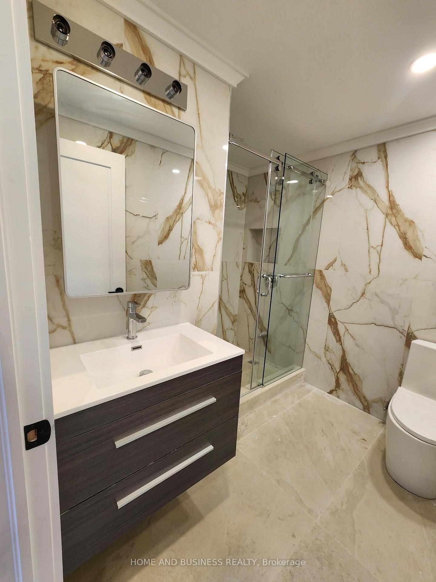 Upper-5651 Turney Dr, Mississauga, view 12