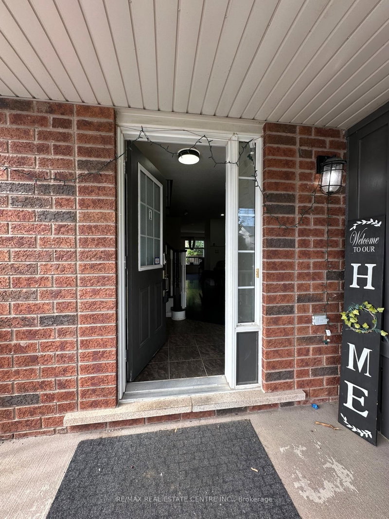 Main - 10 Chudleigh Avenue