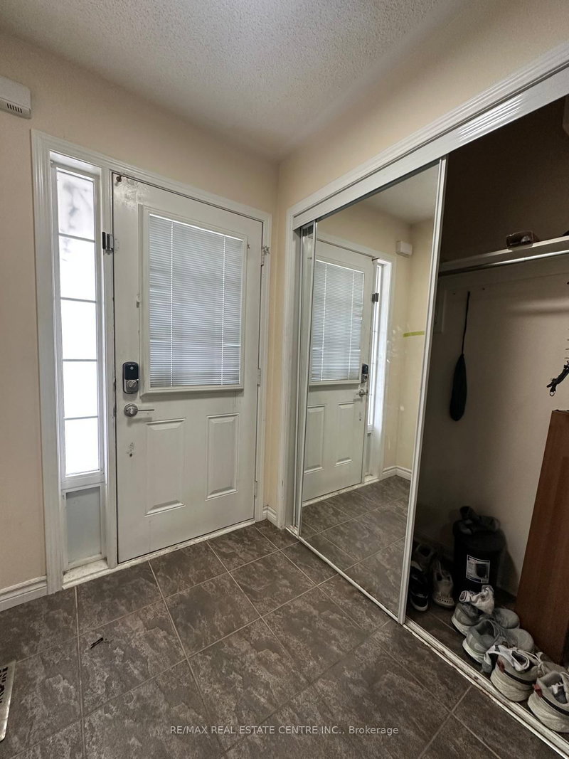 Main - 10 Chudleigh Avenue