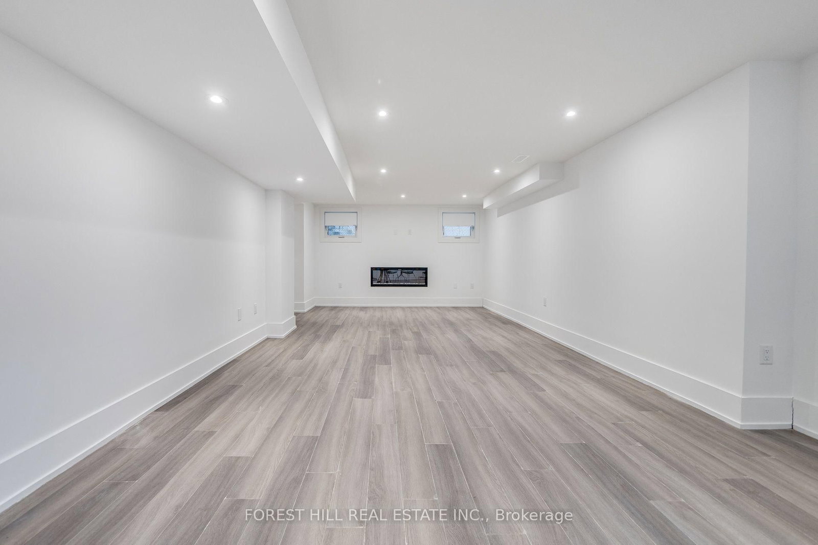 38 Thirty First Street • Toronto, ON photo 34