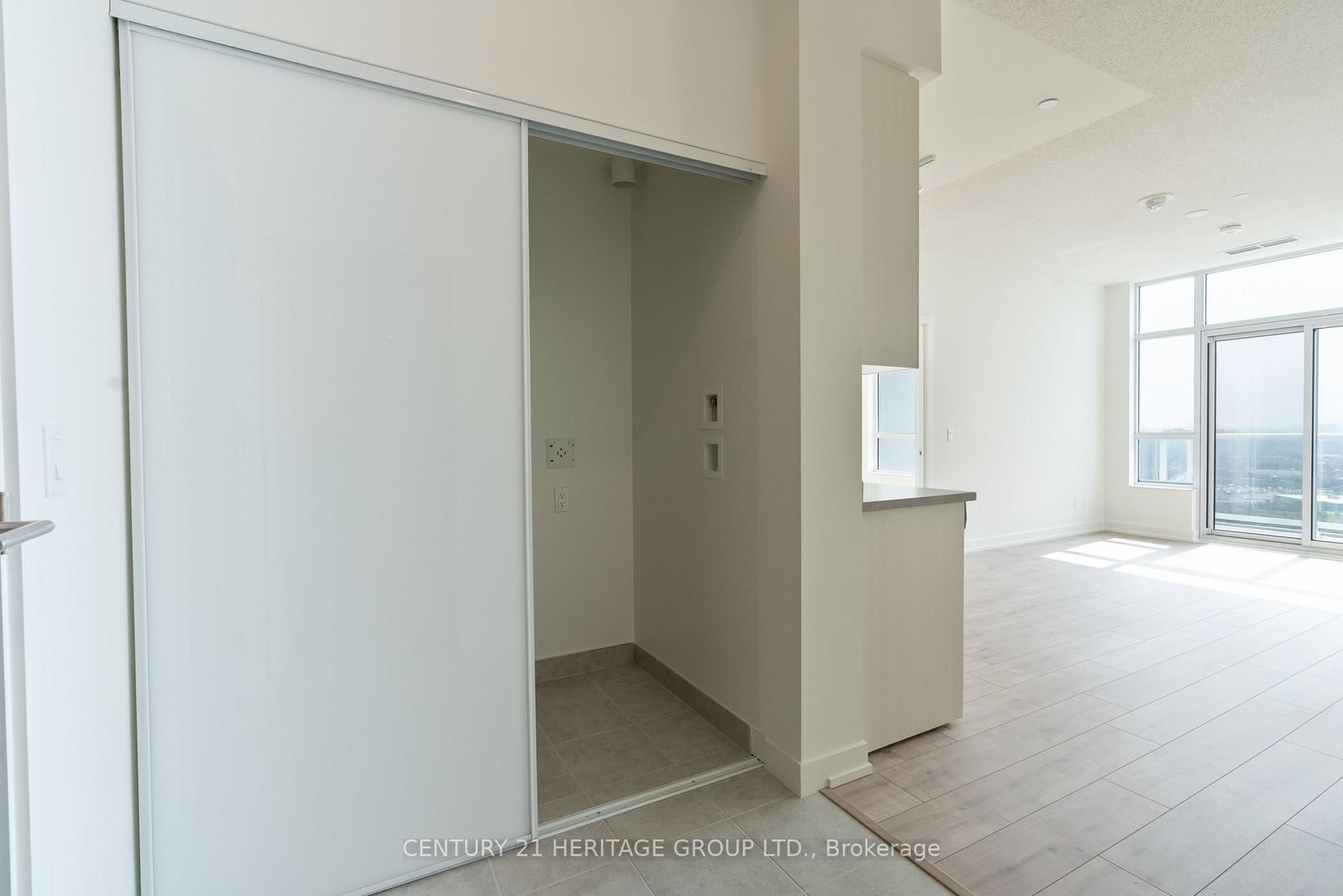 10 Wilby Crescent • #2202 • Toronto, ON photo 10
