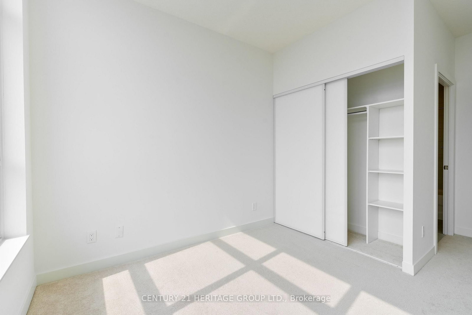 10 Wilby Crescent • #2202 • Toronto, ON photo 15