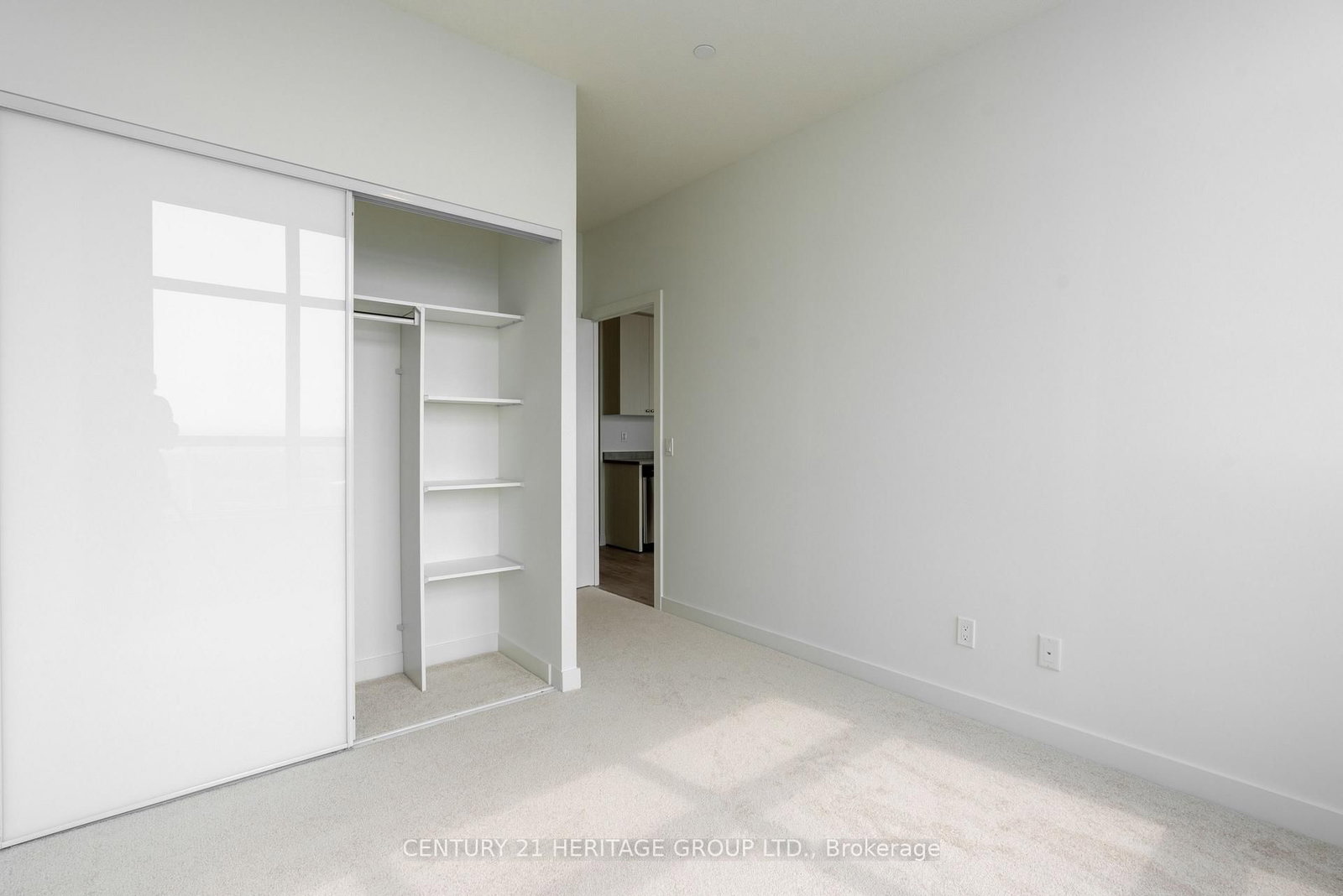 10 Wilby Crescent • #2202 • Toronto, ON photo 16