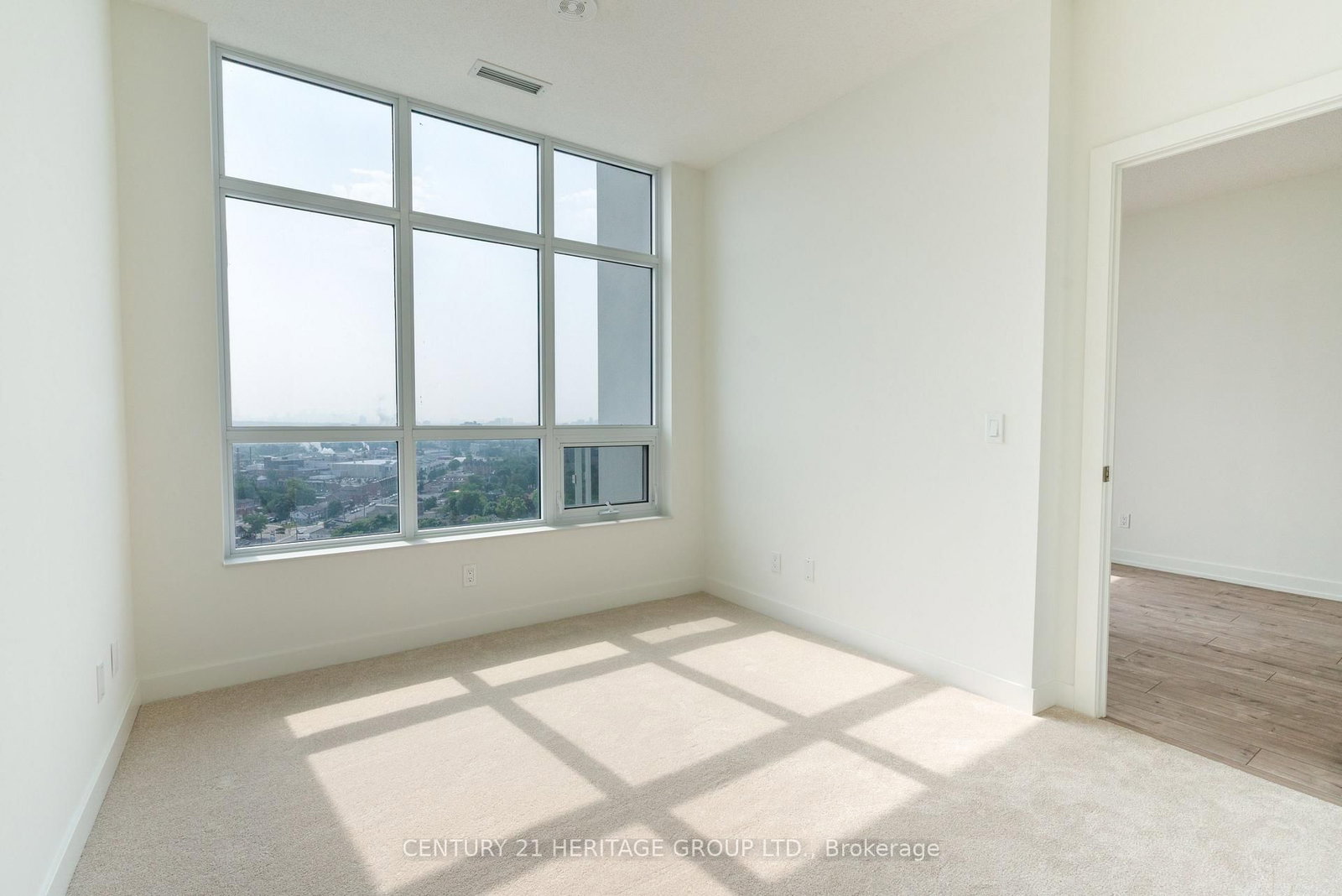 10 Wilby Crescent • #2202 • Toronto, ON photo 20