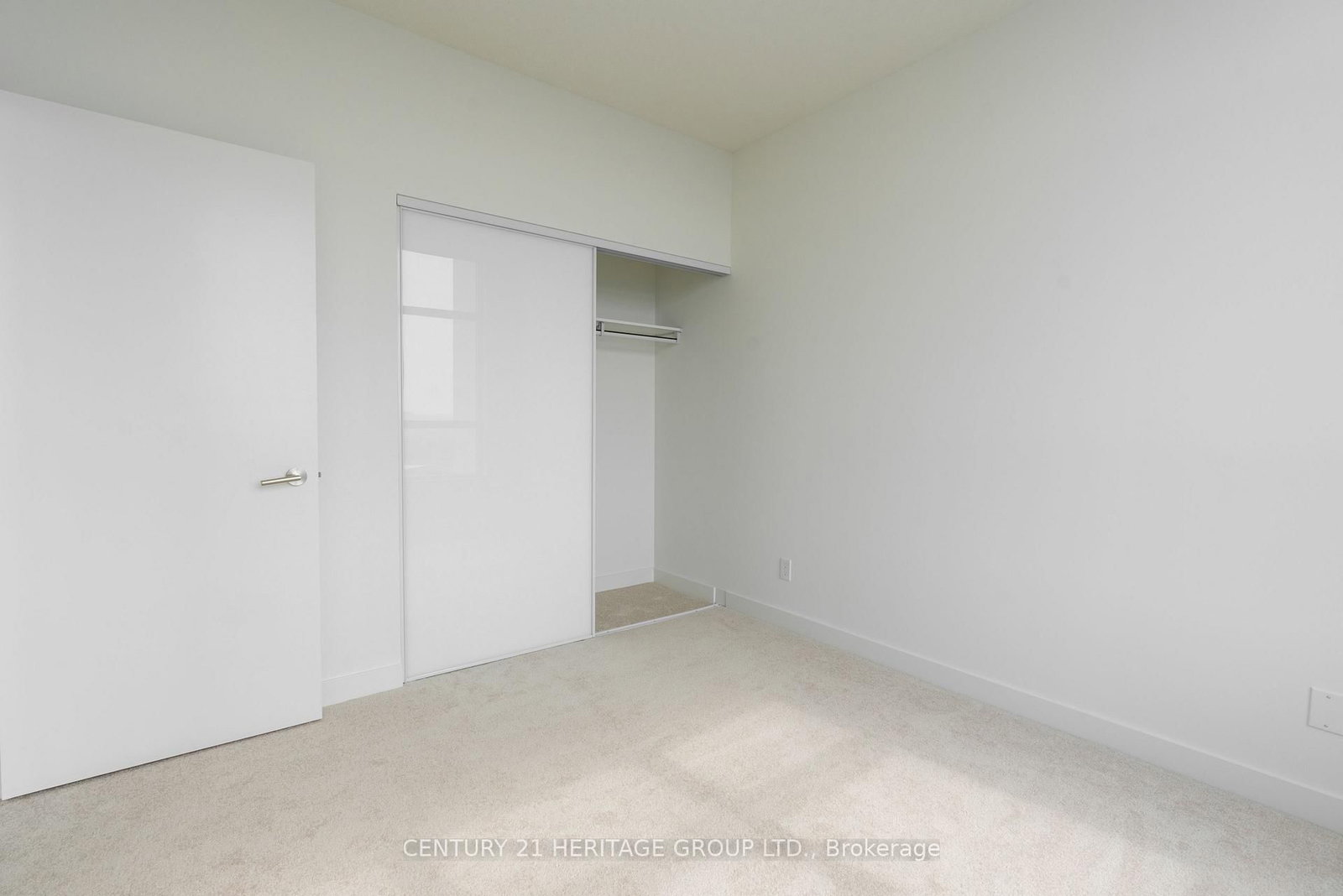 10 Wilby Crescent • #2202 • Toronto, ON photo 22
