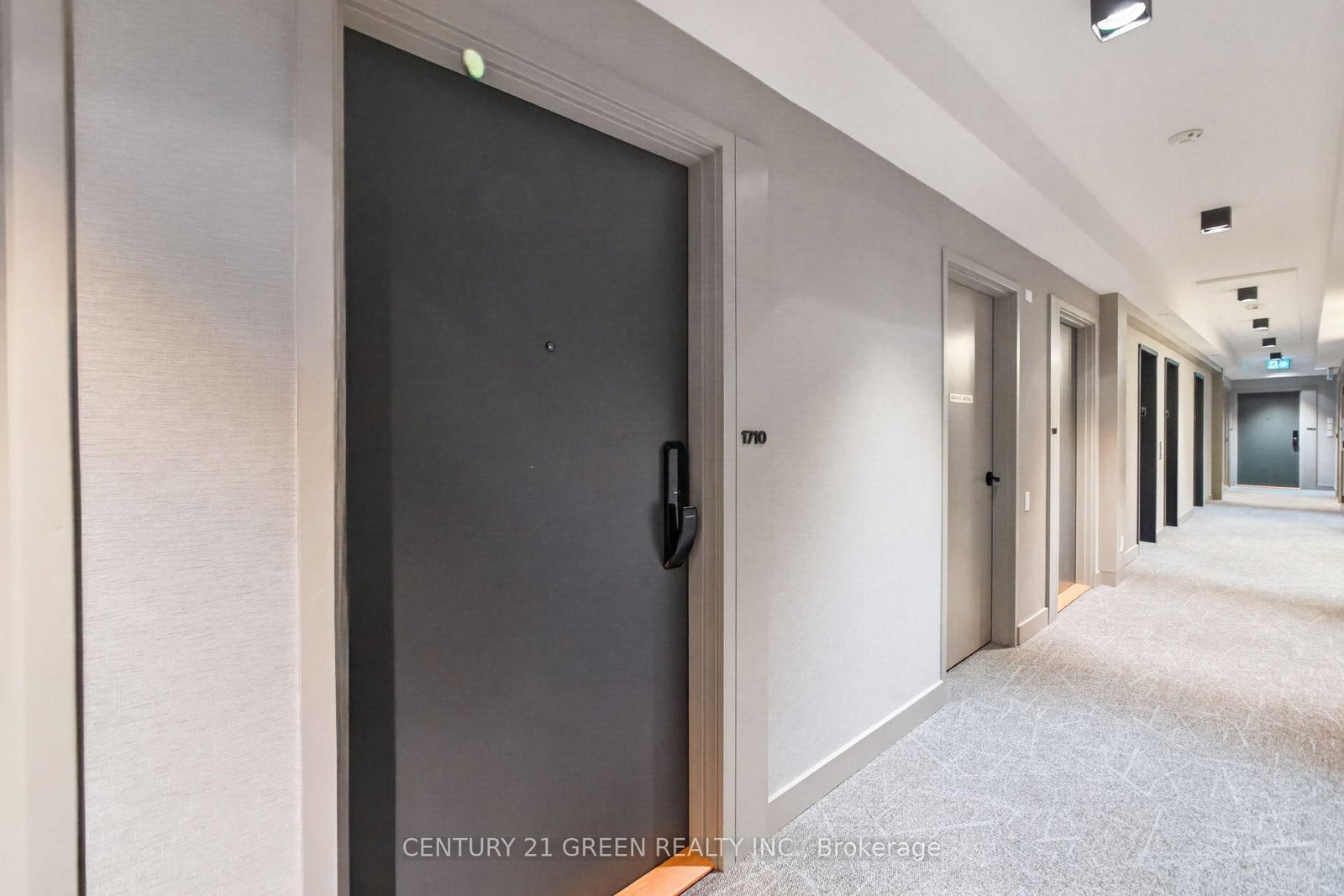 335 Wheat Boom Drive • #1710 • Oakville, ON photo 9