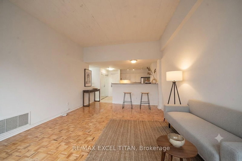 624 - 1401 Dupont Street