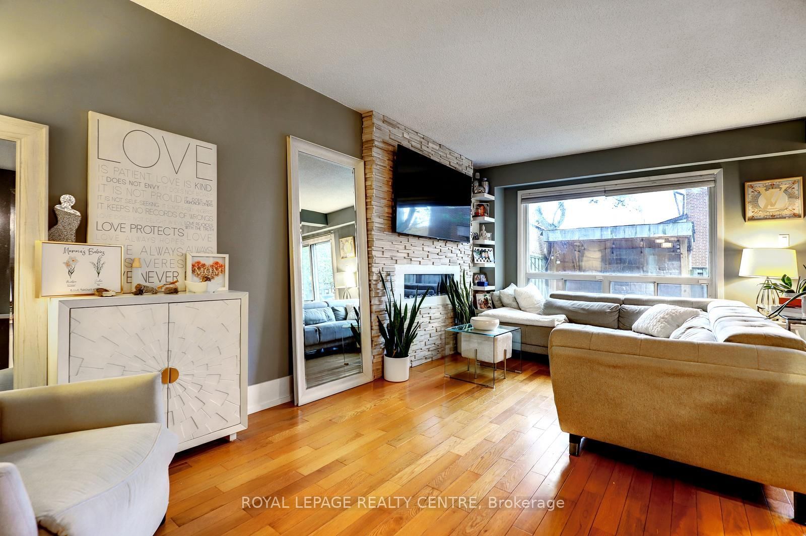 3025 Cedarglen Gate • #60 • Mississauga, ON photo 10