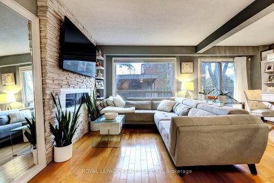 3025 Cedarglen Mississauga,ON L5C 2V7 — Photo 12