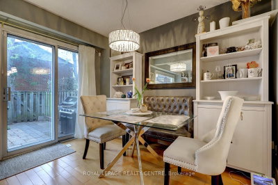 3025 Cedarglen Mississauga,ON L5C 2V7 — Photo 18