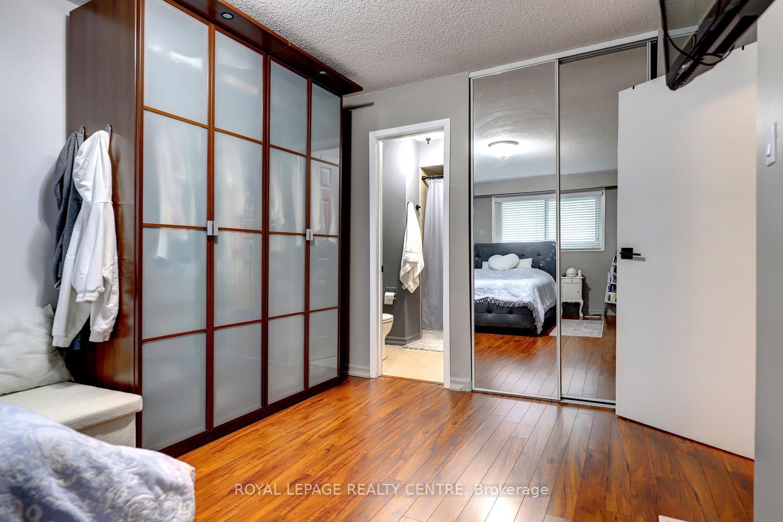 3025 Cedarglen Gate • #60 • Mississauga, ON photo 26
