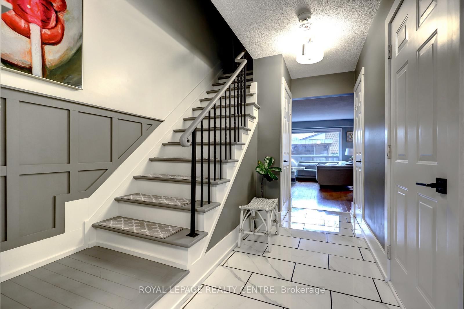 3025 Cedarglen Gate • #60 • Mississauga, ON photo 8