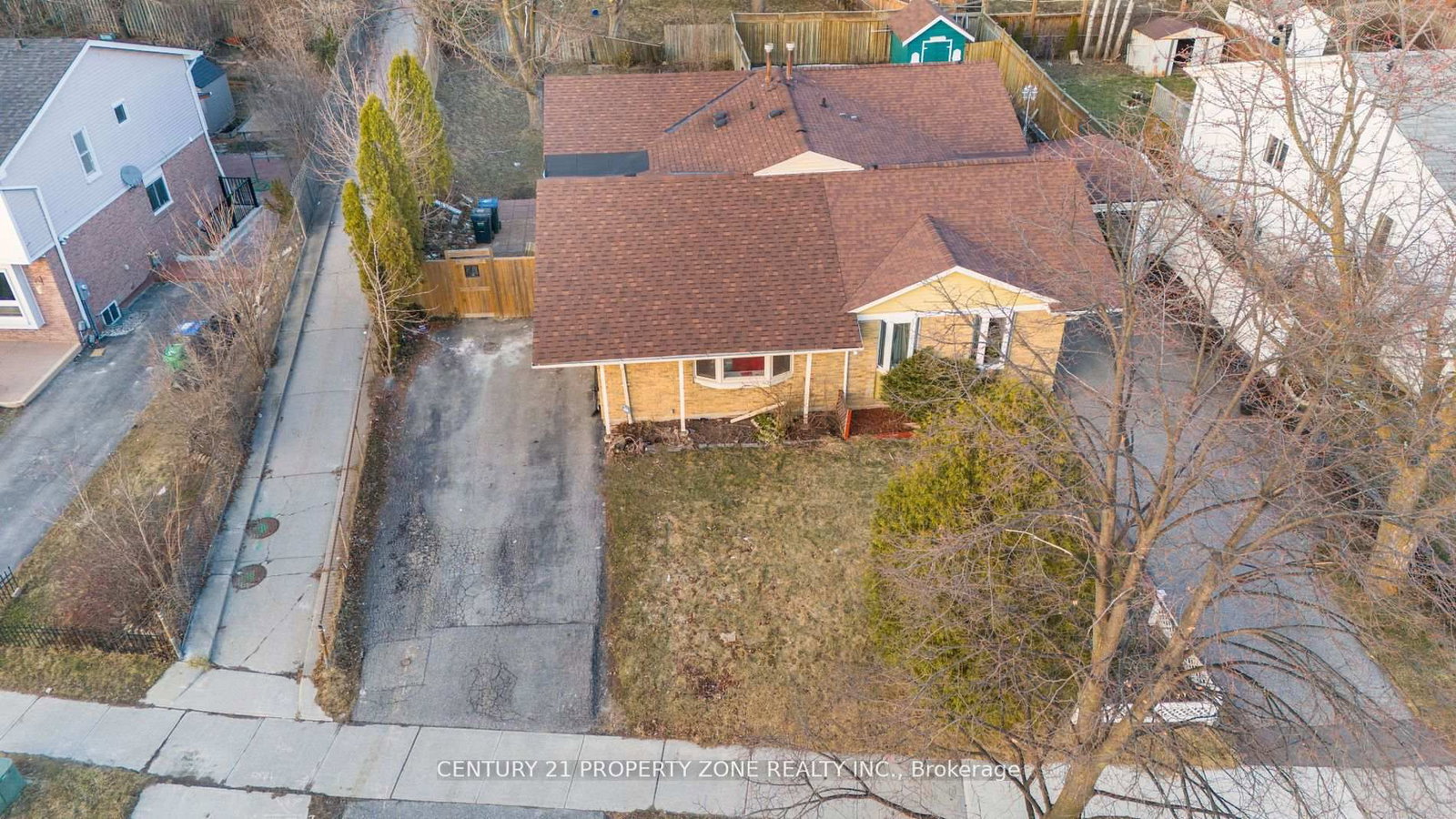96 Centre Street N • Brampton, ON photo 29