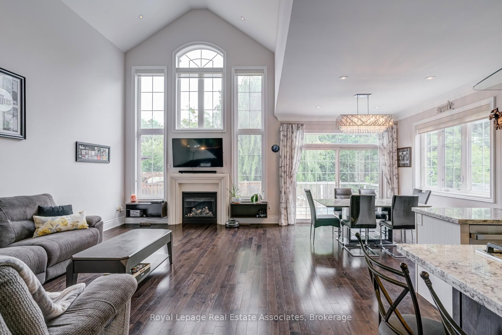 20 Cannington Crescent • Brampton, ON photo 11