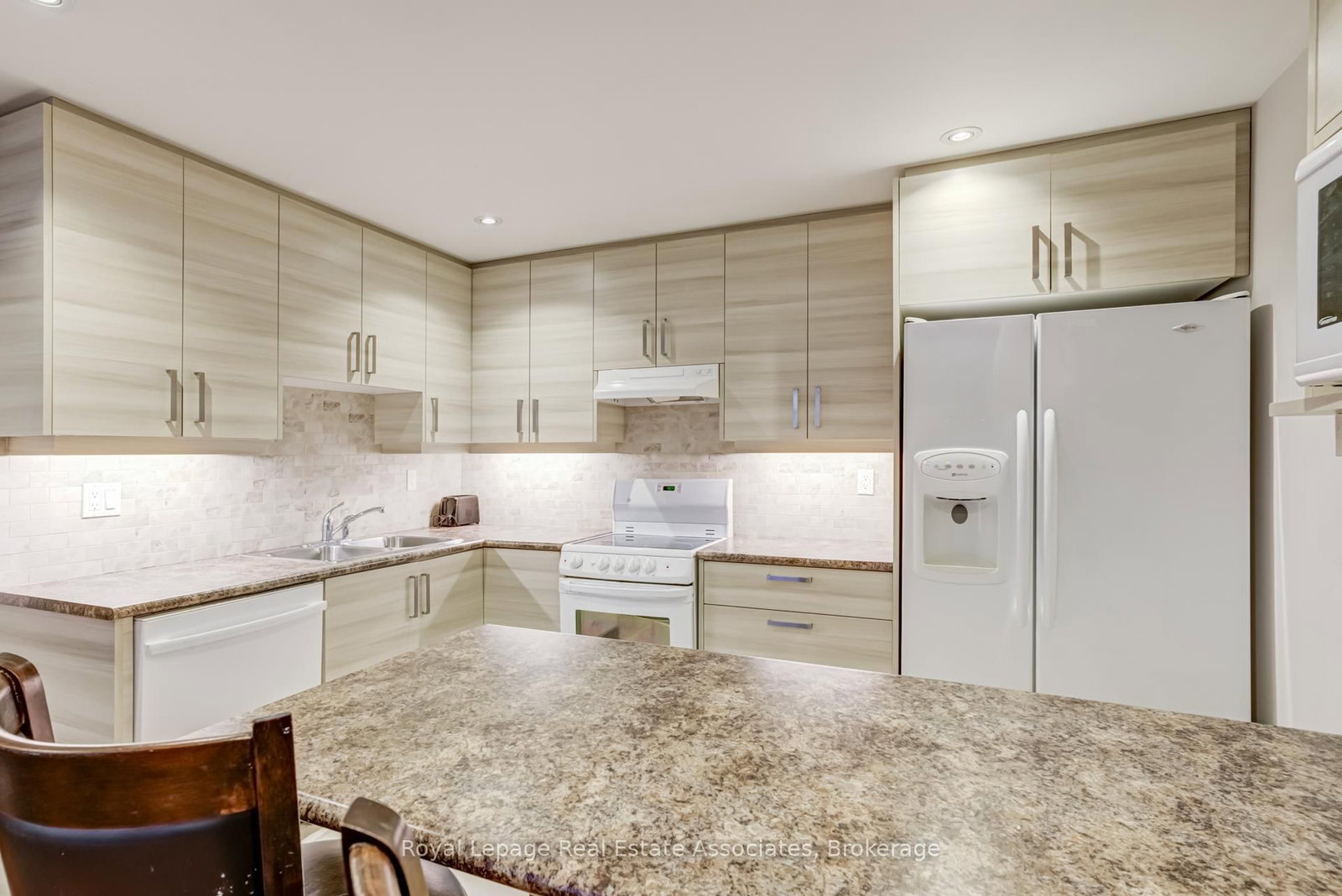 20 Cannington Crescent • Brampton, ON photo 40