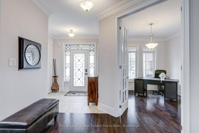 20 Cannington Crescent • Brampton, ON photo 7