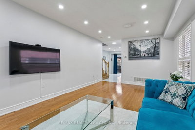 276 Fitzgerald Crescent • Milton, ON photo 5
