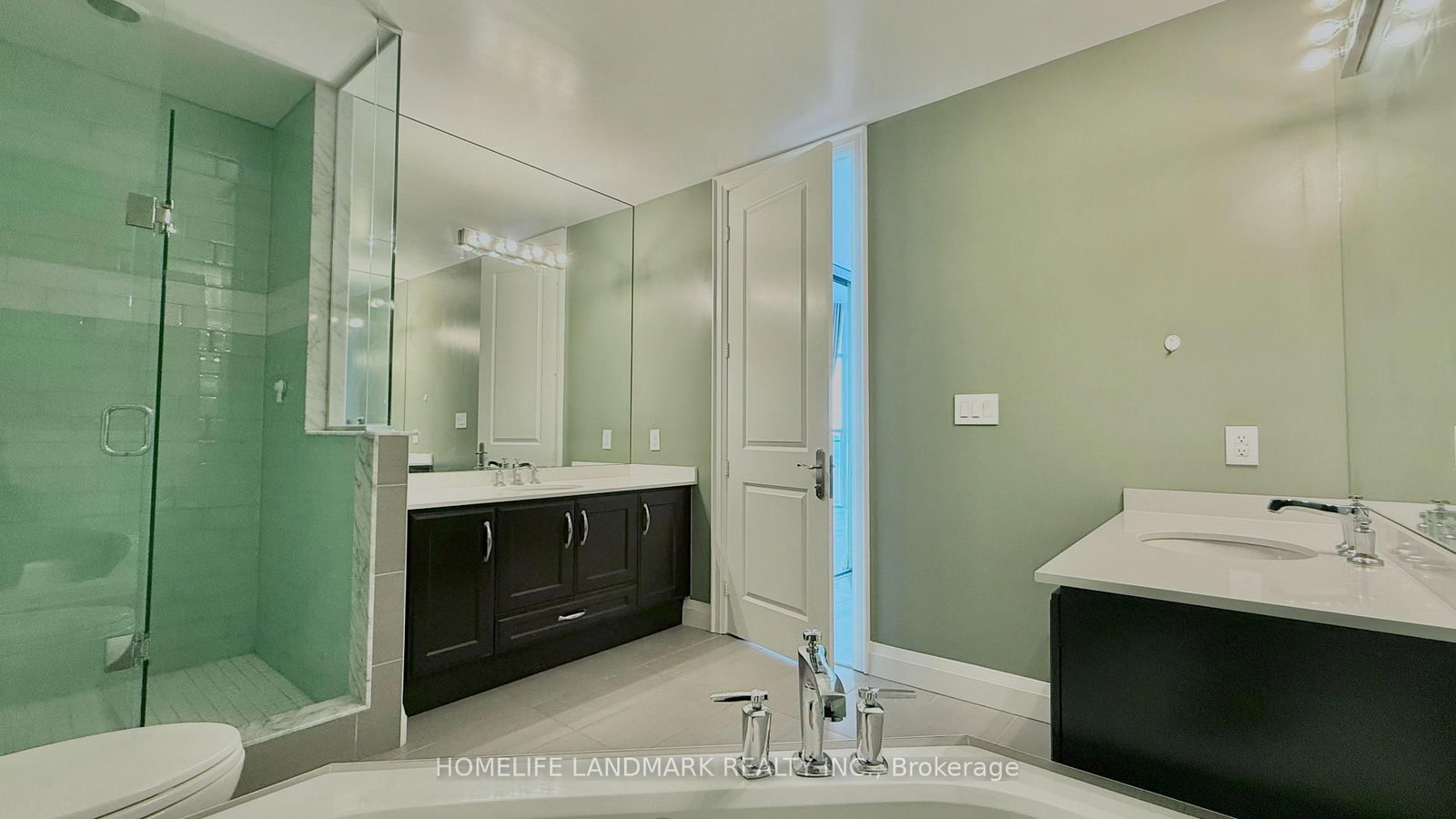 50 Absolute Avenue • #Ph 5004 • Mississauga, ON photo 19