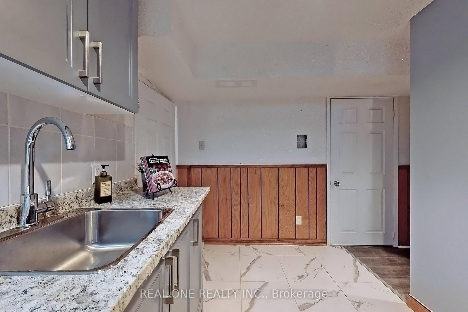 1960 Pimlico Court • Mississauga, ON photo 47