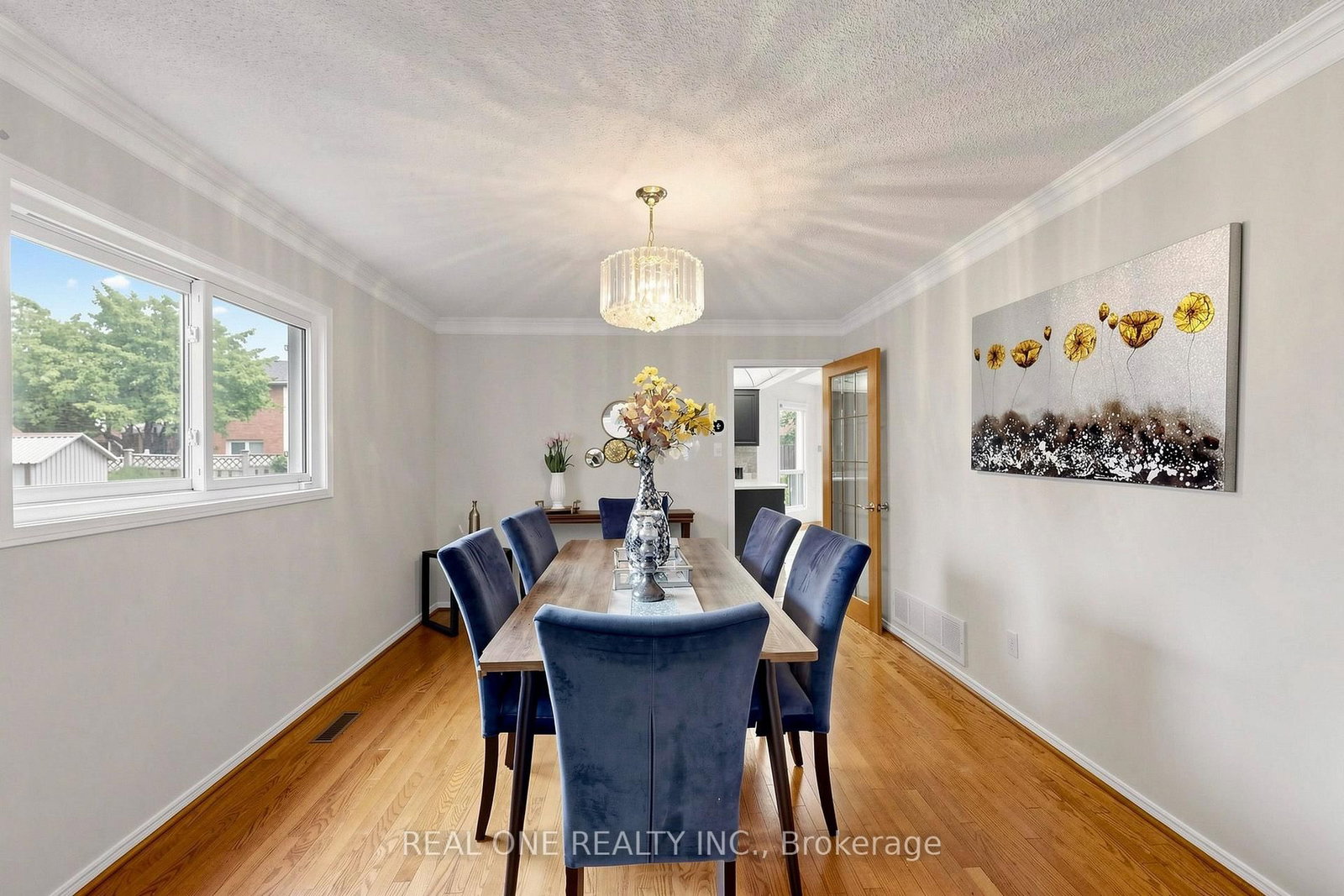 1960 Pimlico Court • Mississauga, ON photo 9