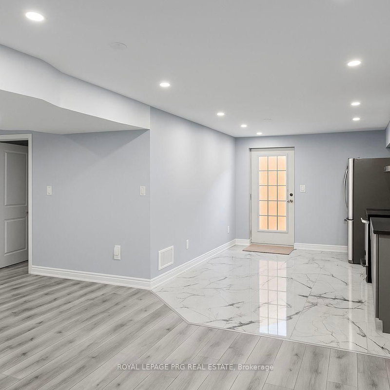 3 Ash Hill Avenue
