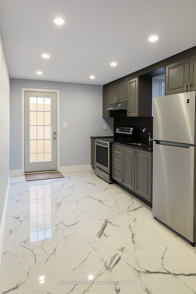 3 Ash Hill Avenue