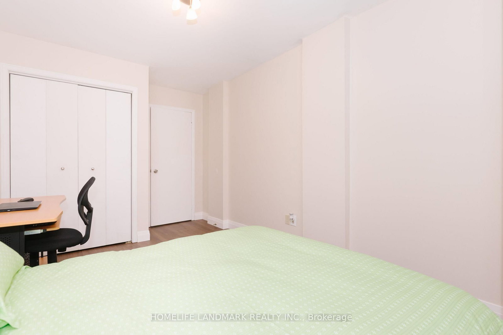 2419 Cashmere Avenue • Mississauga, ON photo 18