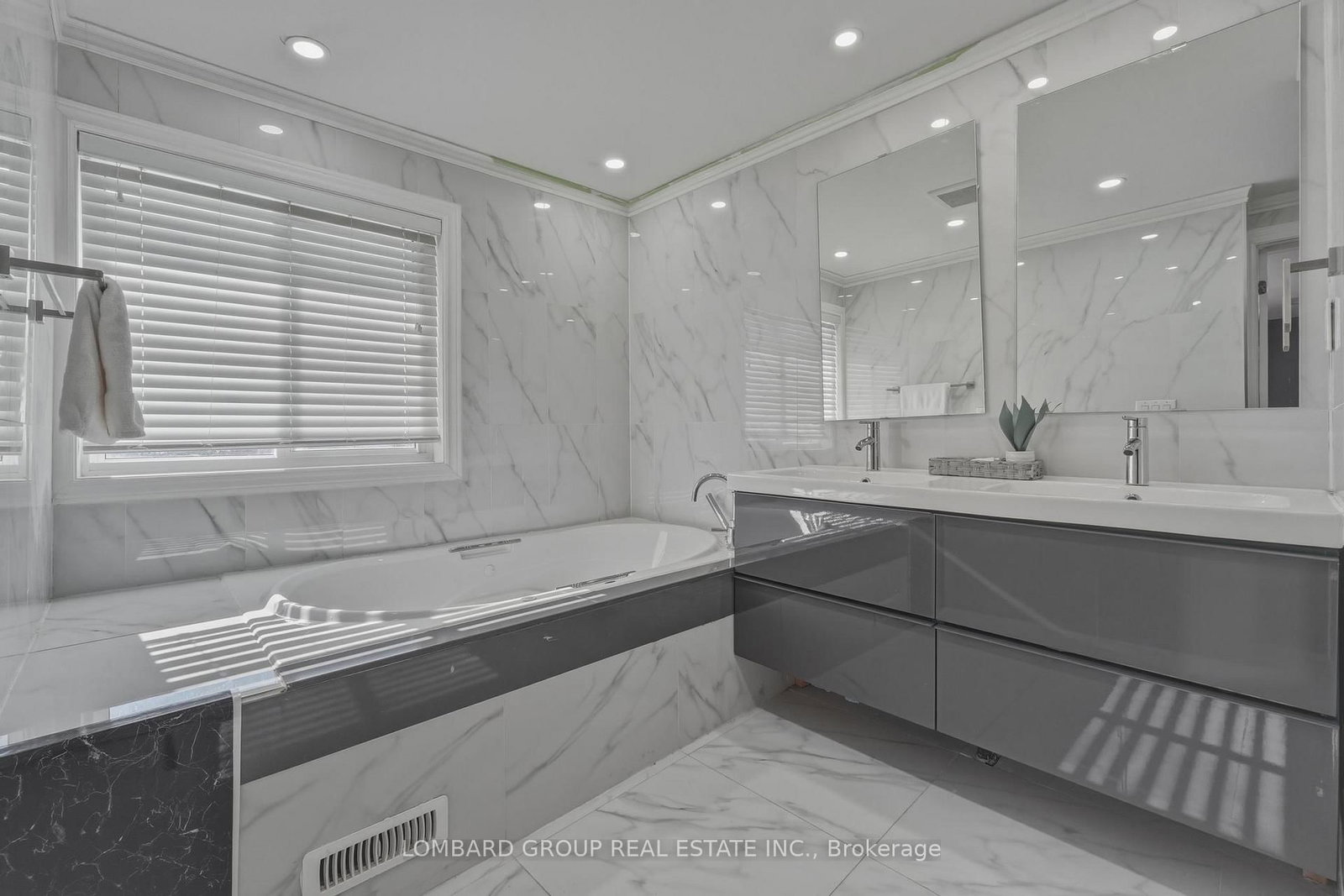 10 Whitmore Court • Brampton, ON photo 25