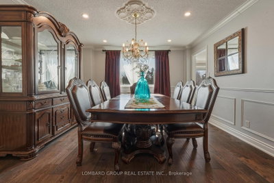 10 Whitmore Court • Brampton, ON photo 5