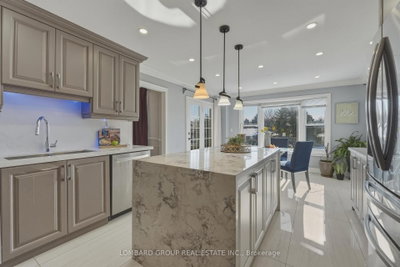 10 Whitmore Court • Brampton, ON photo 6