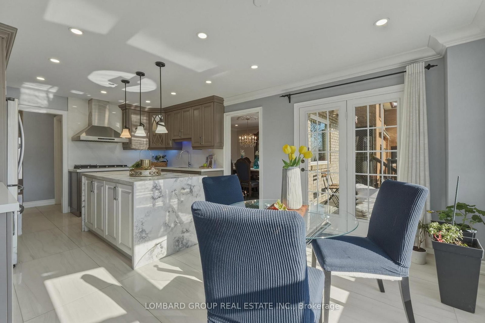 10 Whitmore Court • Brampton, ON photo 8