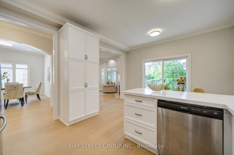 2422 Hertfordshire Oakville,ON L6H 7M5 — Photo 17