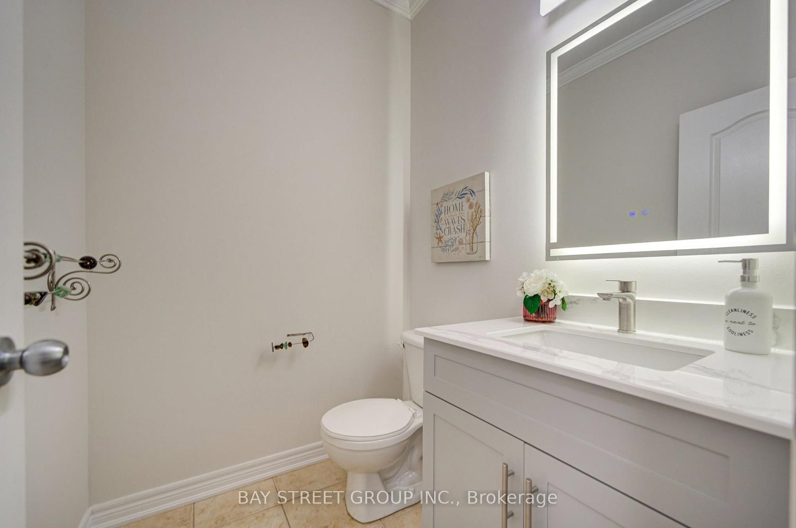 2422 Hertfordshire Way • Oakville, ON photo 21