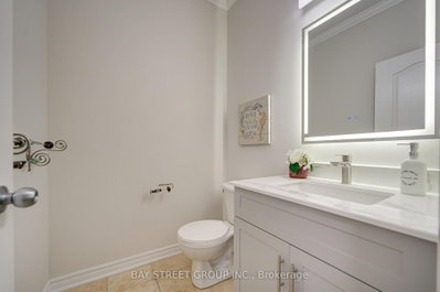 2422 Hertfordshire Oakville,ON L6H 7M5 — Photo 21