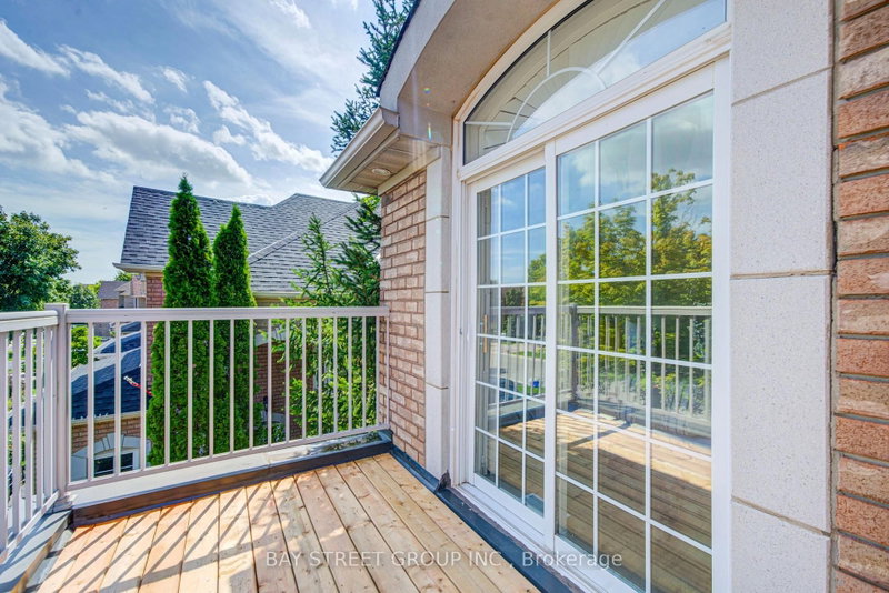 2422 Hertfordshire Oakville,ON L6H 7M5 — Photo 34