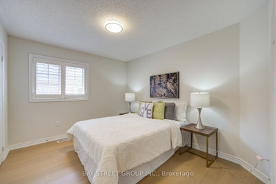 2422 Hertfordshire Oakville,ON L6H 7M5 — Photo 39