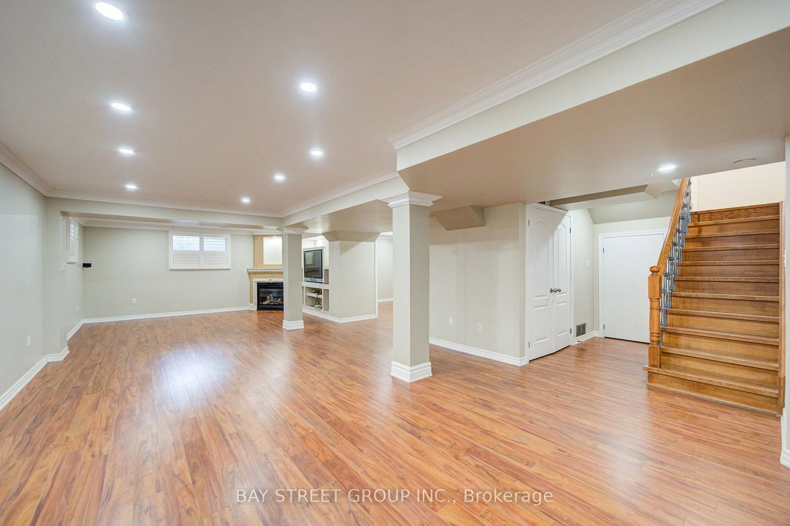 2422 Hertfordshire Way • Oakville, ON photo 44