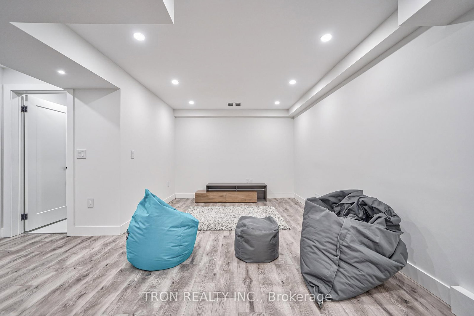 38 Uno Drive • Toronto, ON photo 35