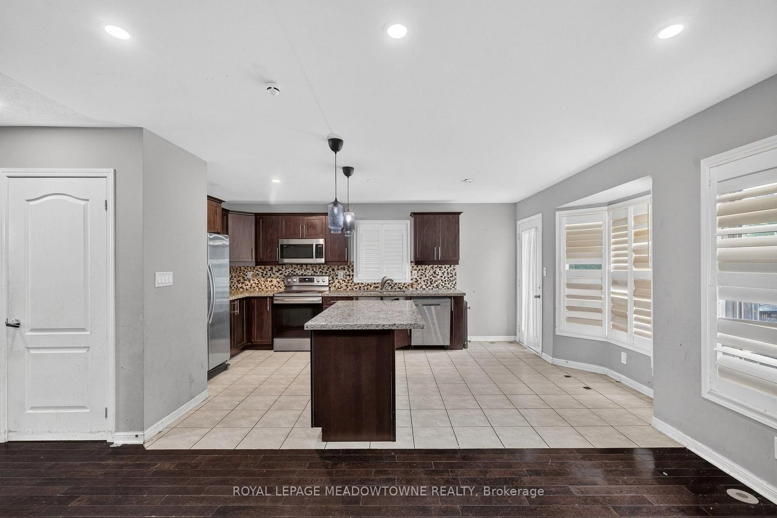 928 Raftis Crescent • Milton, ON photo 15