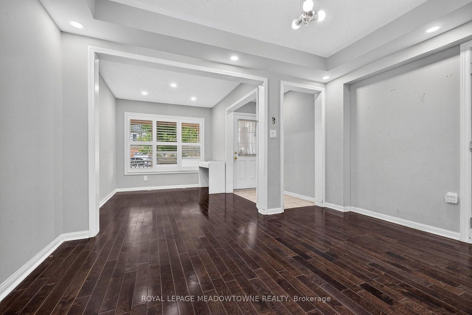 928 Raftis Crescent • Milton, ON photo 6