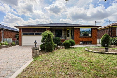7 Muir Avenue