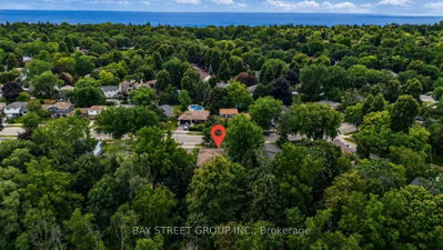 2283 Devon Road • Oakville, ON photo 3