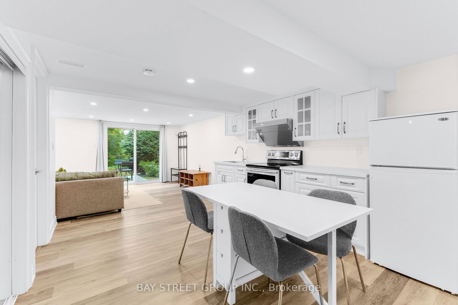 2283 Devon Road • Oakville, ON photo 34