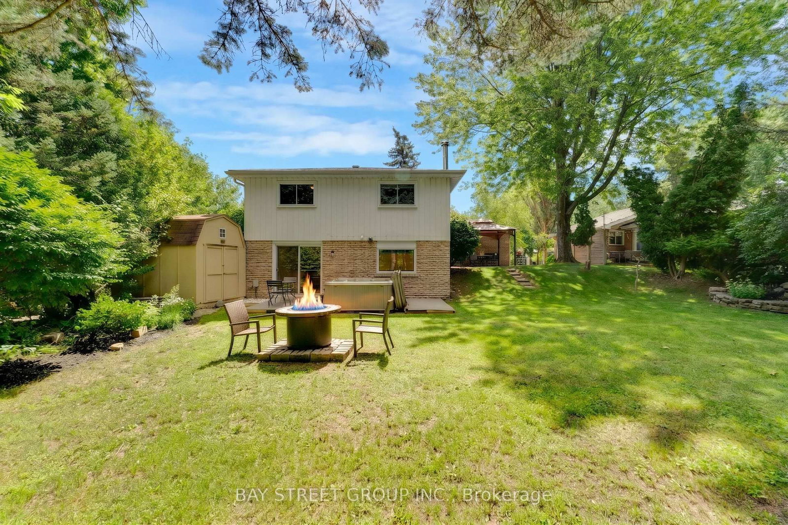 2283 Devon Road • Oakville, ON photo 39